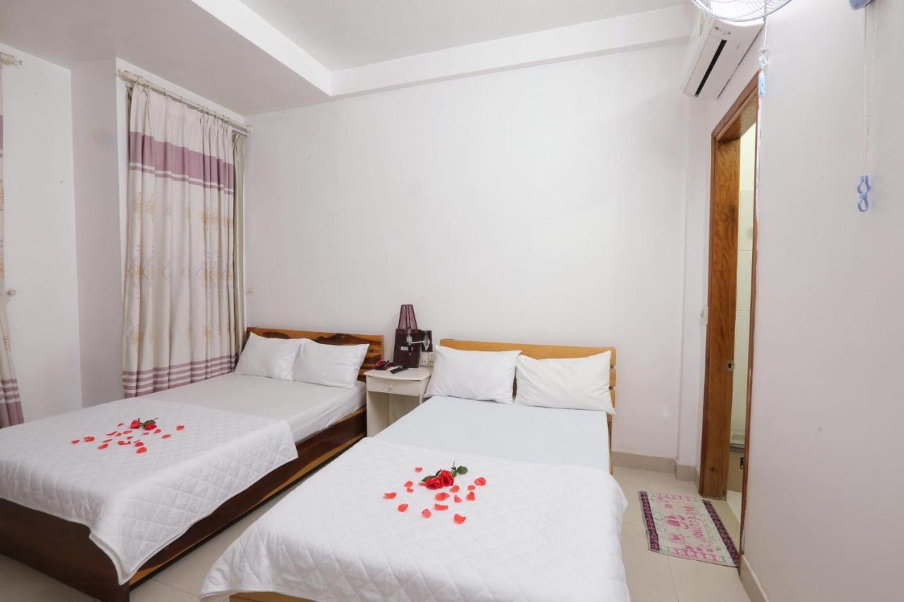 Dimpless Homestay Hue Buitenkant foto