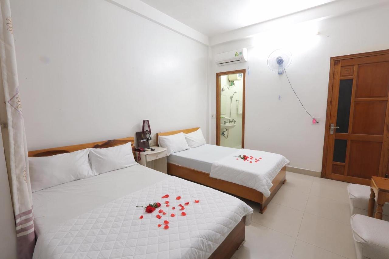 Dimpless Homestay Hue Buitenkant foto