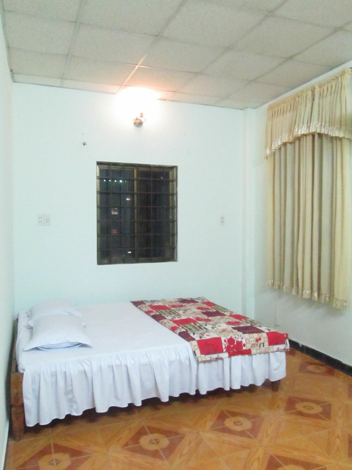Dimpless Homestay Hue Buitenkant foto